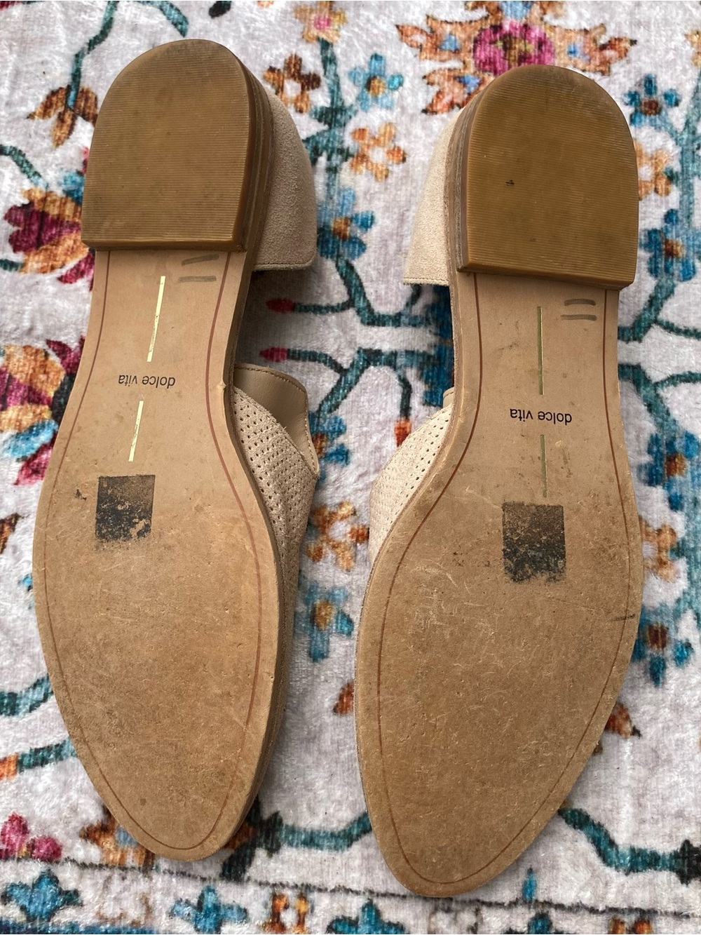 Dolce Vita Perforated Suede-Look Slip-On Loafers in Beige sz9 - Picture 5 of 5